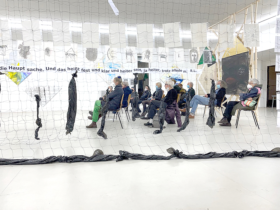 Foto:
              P.N.Heikenwlder